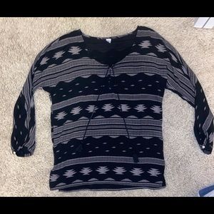 Old Navy Black and Gray Shirt